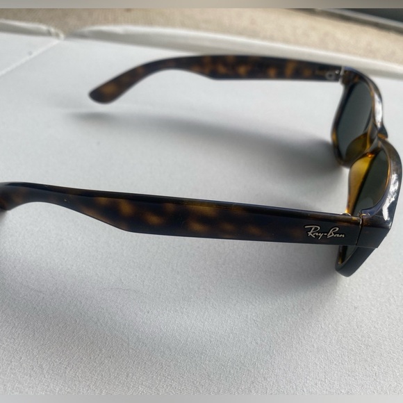 Bundle of women’s sunglasses pink tint - Picture 3 of 5